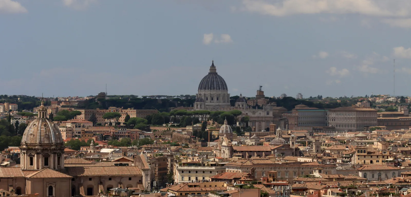 Cityscape of Rome 